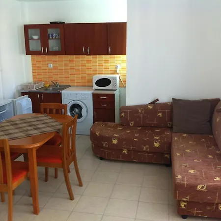 In Green Homes דירה *